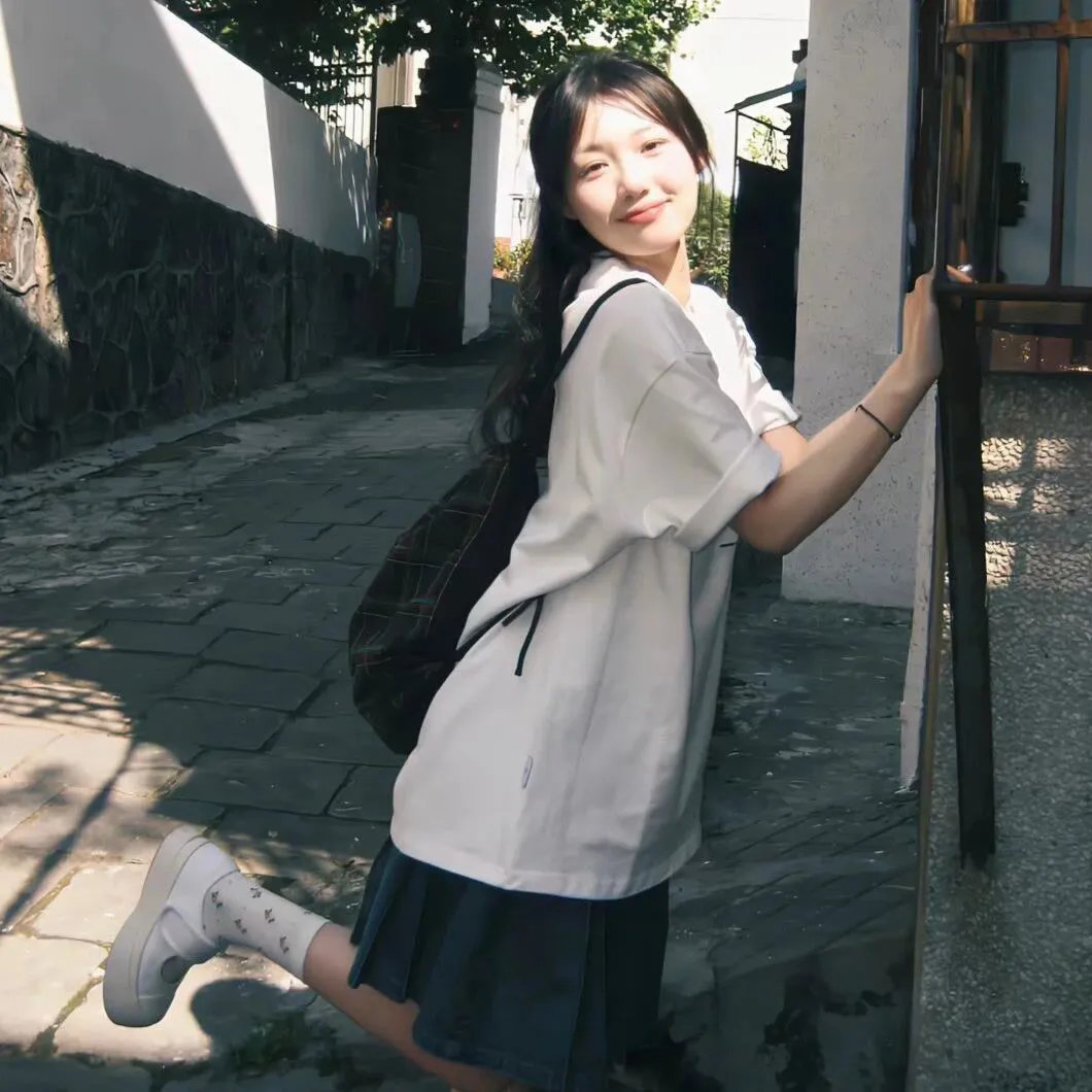女玩家喜迎春